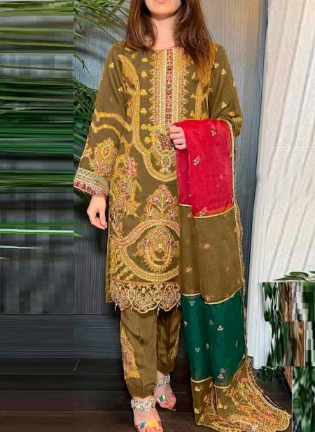 Saniya St 2012 Hit Colour Ethnic Wear Wholesale Pakistani Suits
